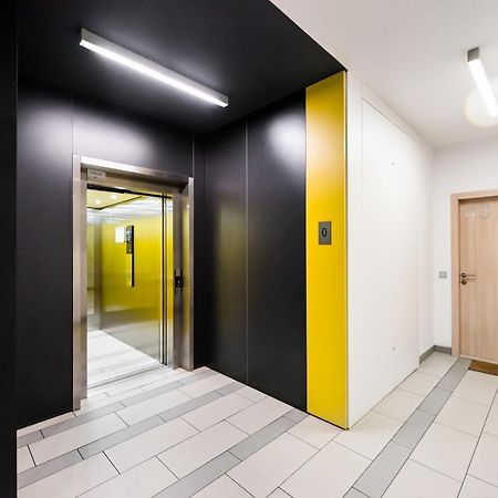 Wola Luxury Wooden Apartment ワルシャワ エクステリア 写真