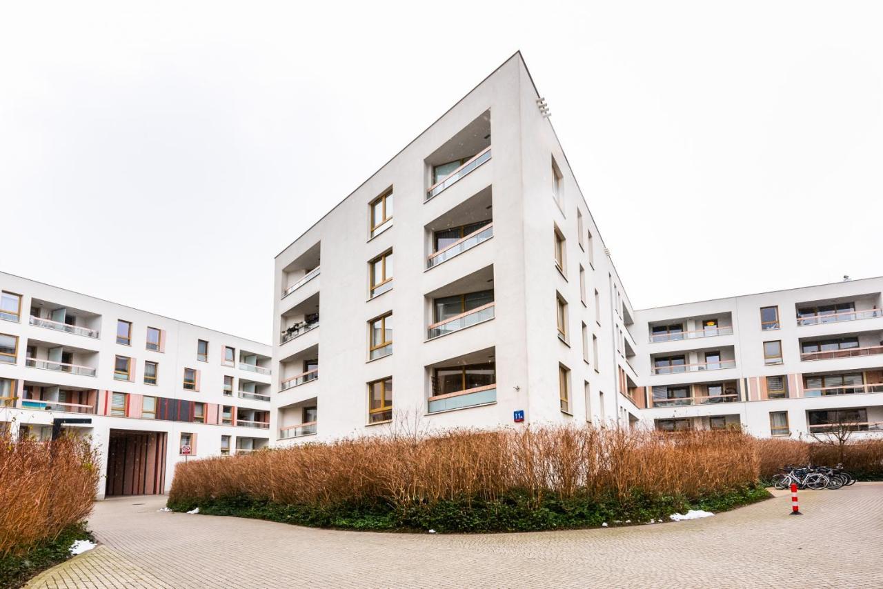 Wola Luxury Wooden Apartment ワルシャワ エクステリア 写真