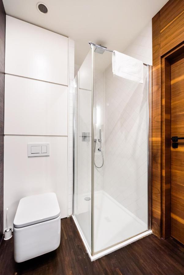 Wola Luxury Wooden Apartment ワルシャワ エクステリア 写真